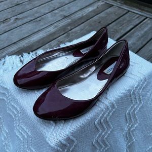 Steve Maddens Flats maroon red size 7.5